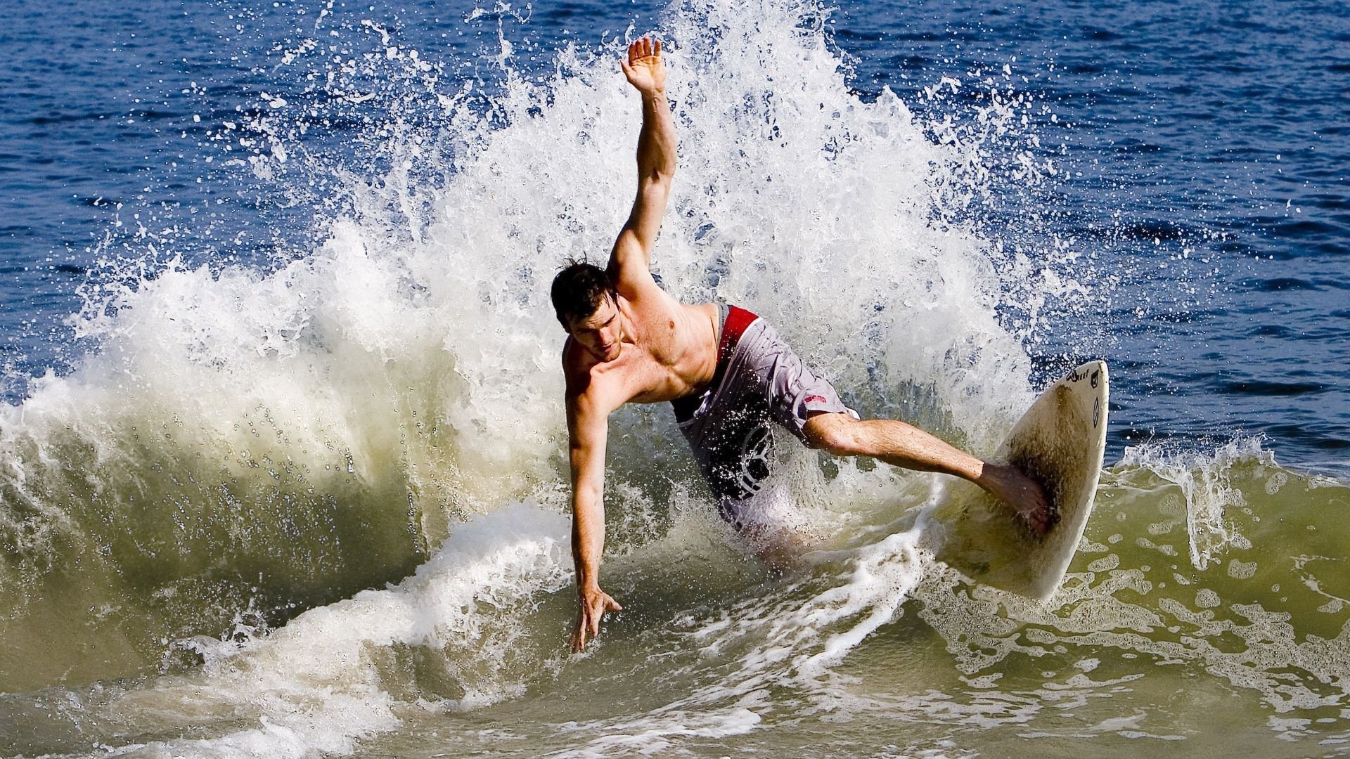 kaiyun体育综合-VALORANT高阶战术执行无懈可击:全面解析顶级战术体系的秘密